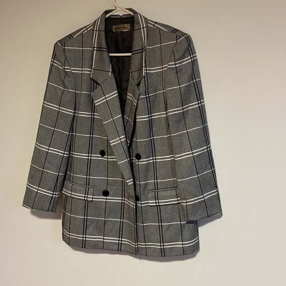 VTG Business Preppy Blazer Plaid 10 Gray Black Pads Suit Coat Jacket Power - Picture 2 of 10